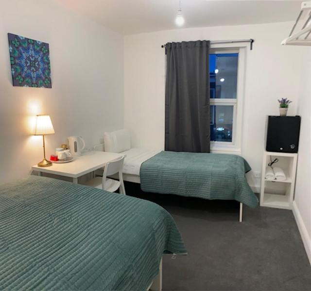 Lord Merit Guest Rooms In King'S Cross St Pancras Londres Exterior foto